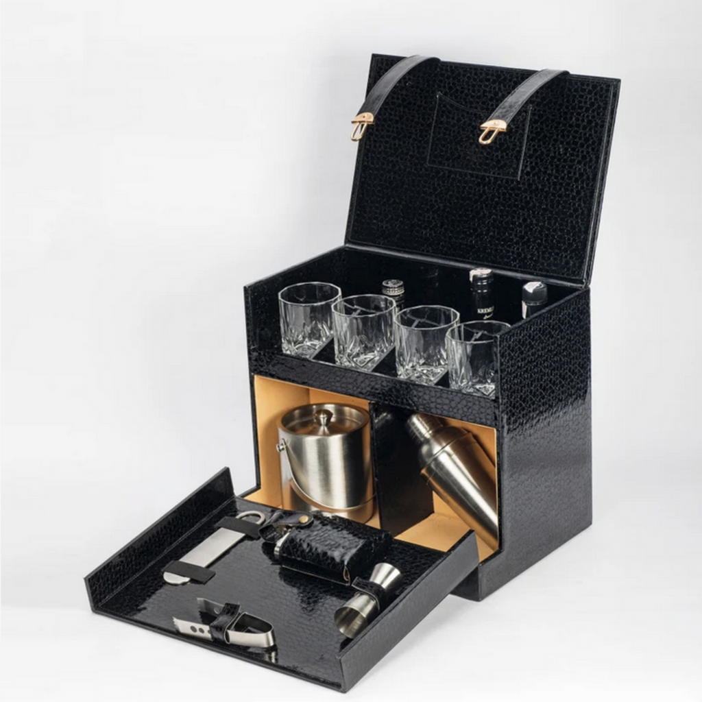 King Leatherette 12 Pcs Bar Trunk Set