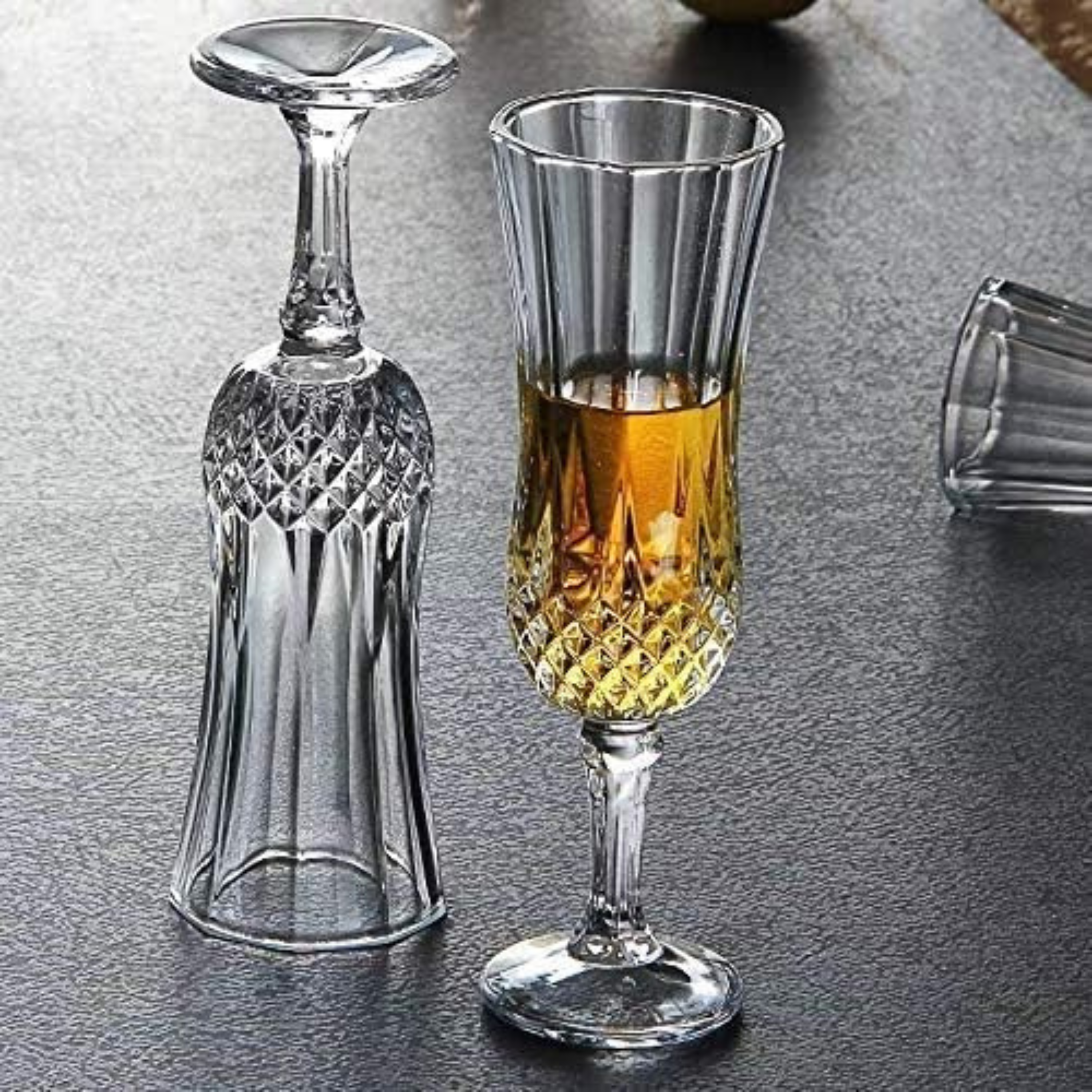 Elegant Champagne Flute Glasses (Set of 2), 160 ml
