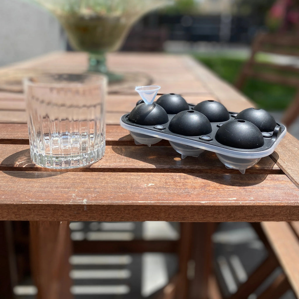 5 Set Matte Black Bar Kit (Cocktail Shaker + Peg Measurer + Opener + Pourer + Ice Tray) - CRED Special