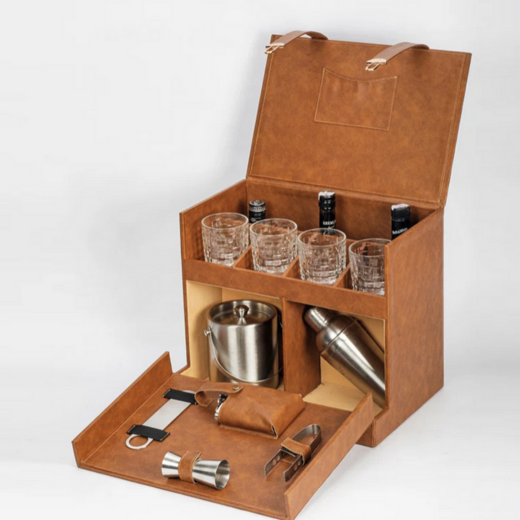 King Leatherette 12 Pcs Bar Trunk Set