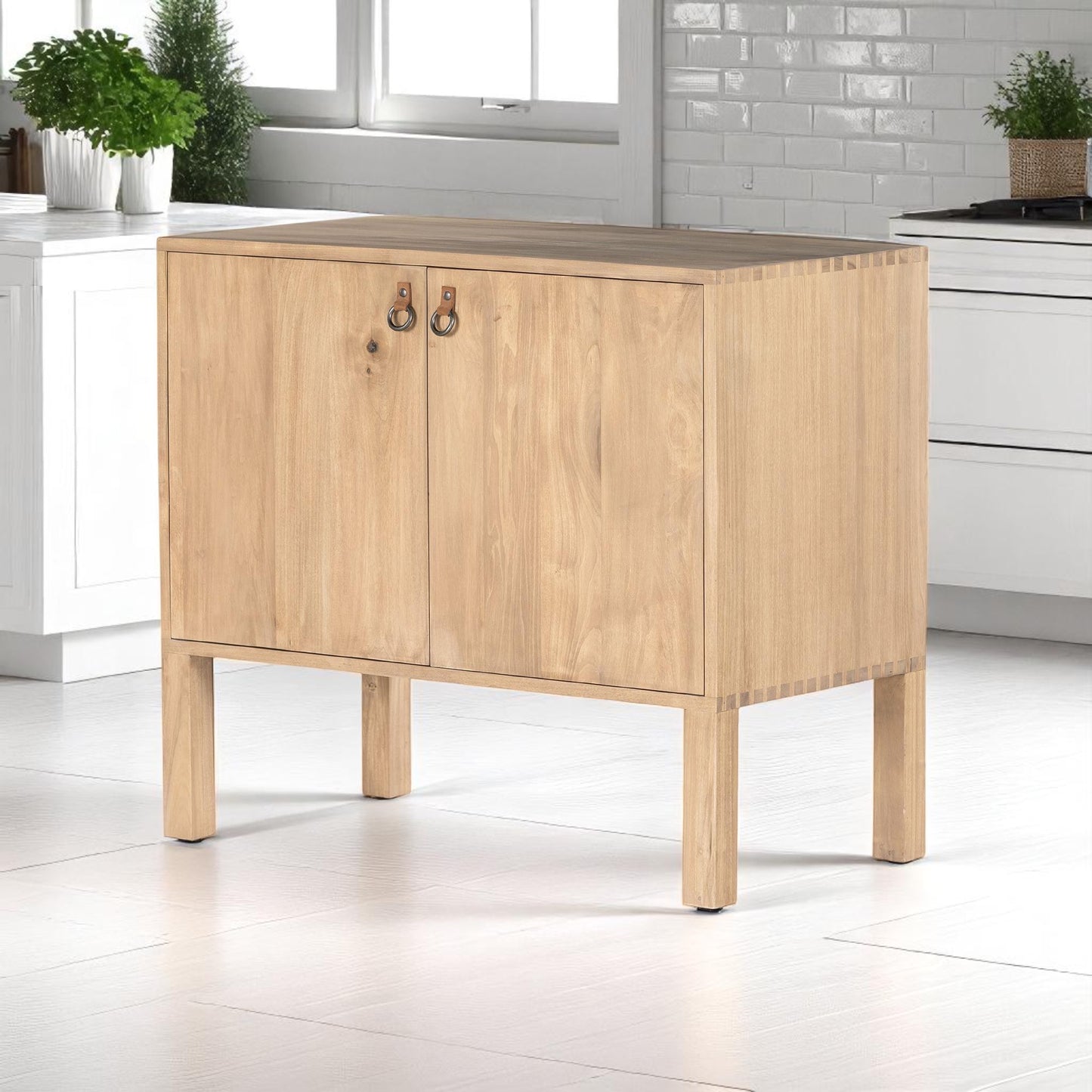 100% Sheesham Hayward Bar Cabinet (36")