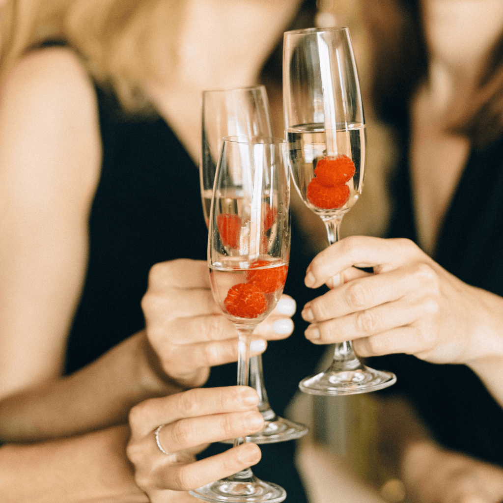 Tulip Champagne Flute Glass - 215ml (6 pcs) - Happyware Home Pvt Ltd